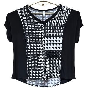 Perseption Concept Tunic Blouse Women Size L Black White Geometric Short Sleeves